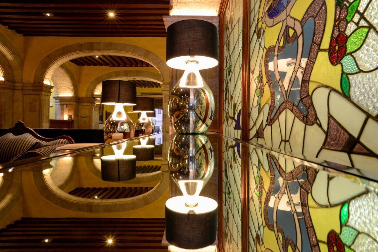 Hotel Los Juaninos Морелия Екстериор снимка