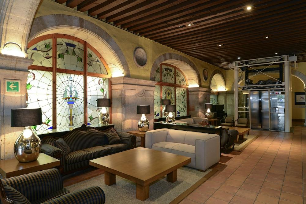 Hotel Los Juaninos Морелия Екстериор снимка