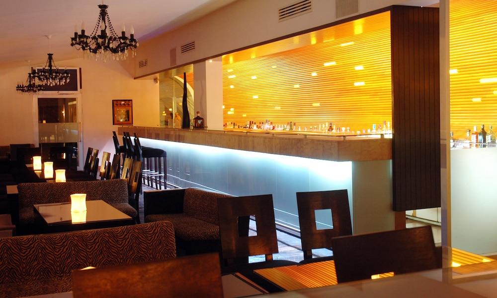 Hotel Los Juaninos Морелия Екстериор снимка