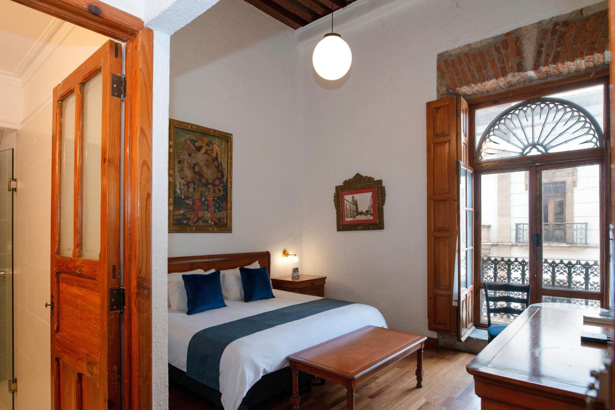 Hotel Los Juaninos Морелия Екстериор снимка