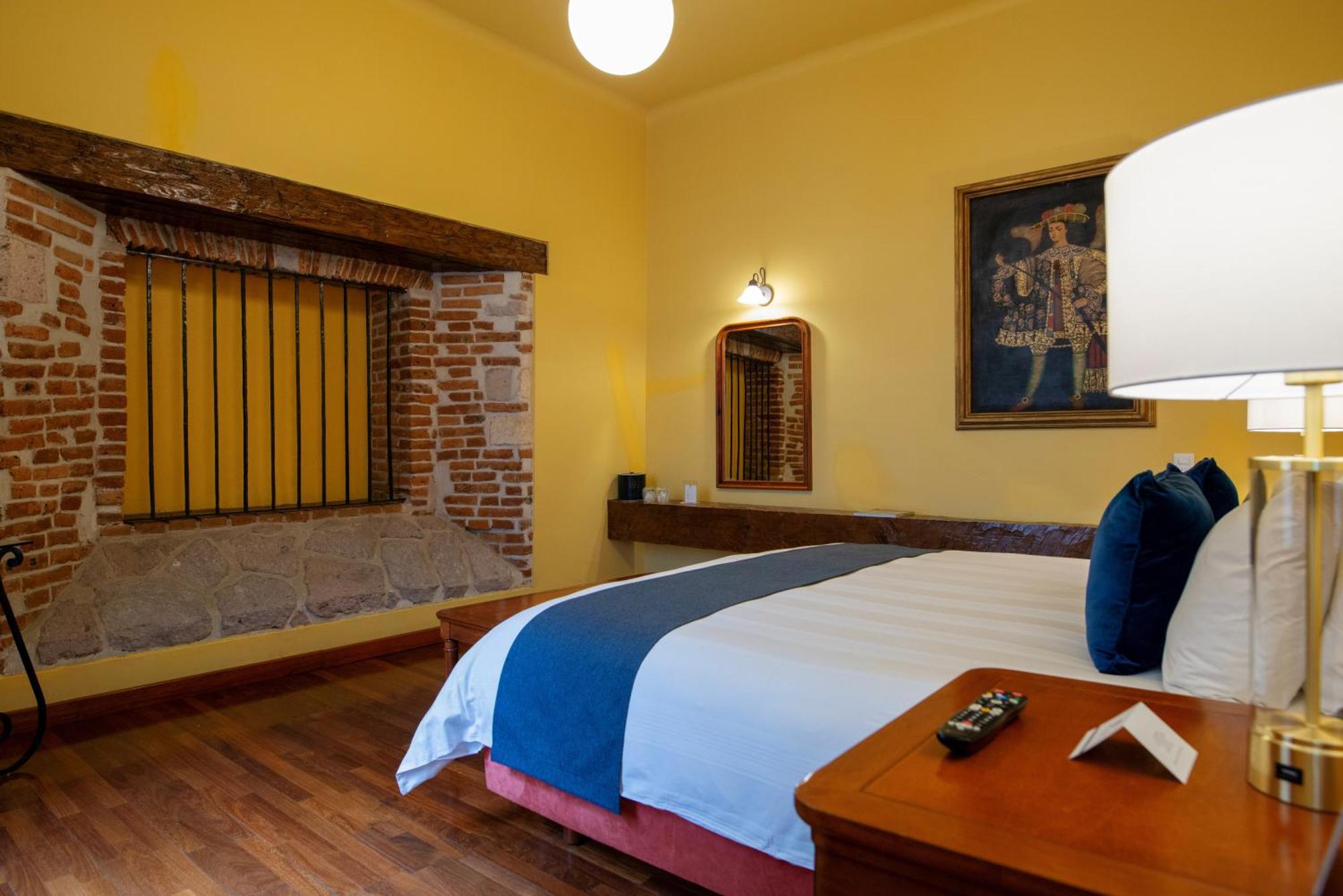 Hotel Los Juaninos Морелия Екстериор снимка