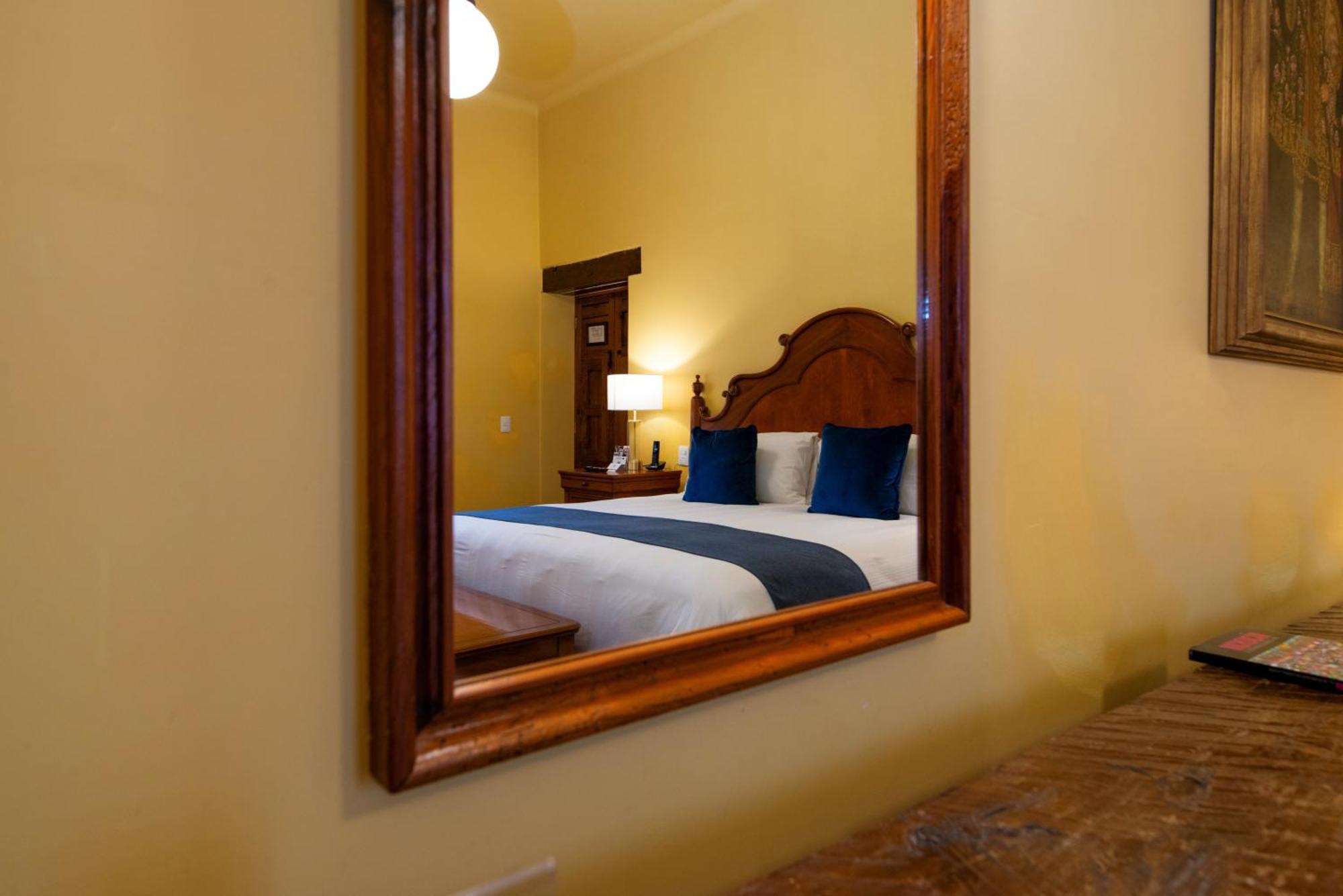 Hotel Los Juaninos Морелия Екстериор снимка